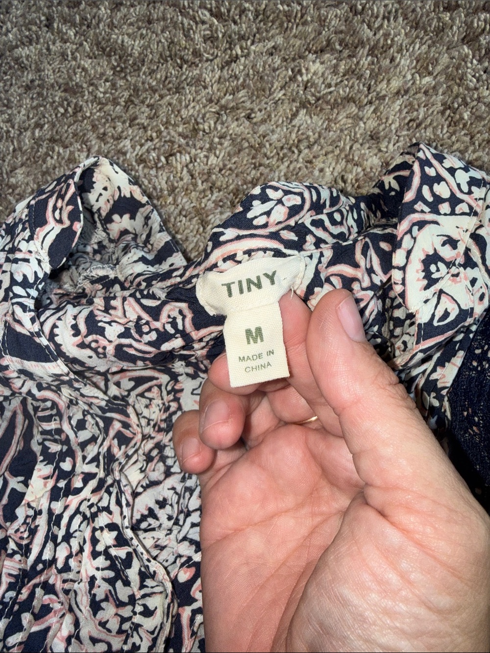 Tiny for Anthropologie Caviana shirt dress in Neutral Motif size medium - Picture 2 of 9